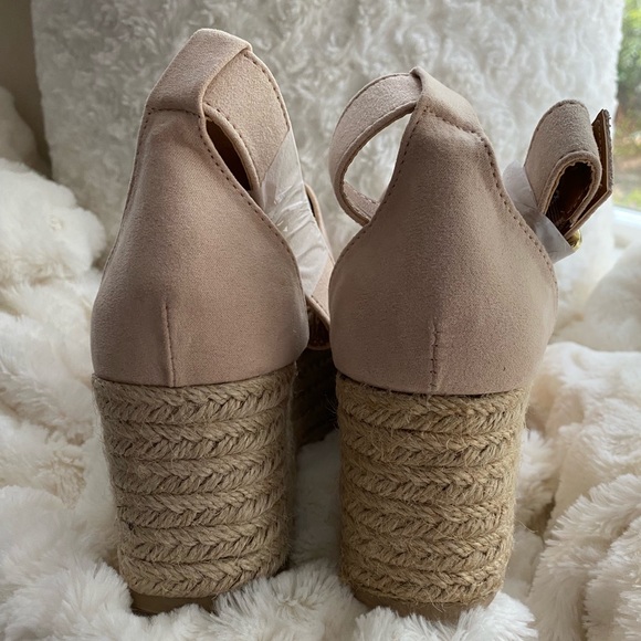 Francesca’s Qupid Nude,Suede,BIGBANG Platform,Shoes,Sandals,Espadrilles•NWT•6.5 - Picture 12 of 12
